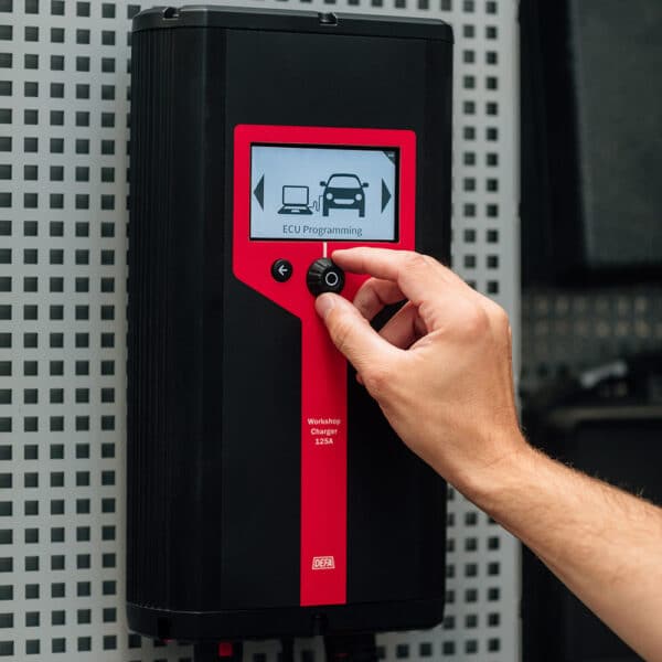 12V 125A Workshop Charger - DEFA